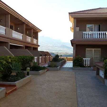 Lejlighed Residencial Chari *